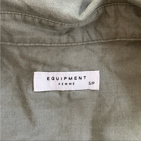 Equipment Femme Short-Sleeve Button Up Shirt - sz S - Picture 5 of 5